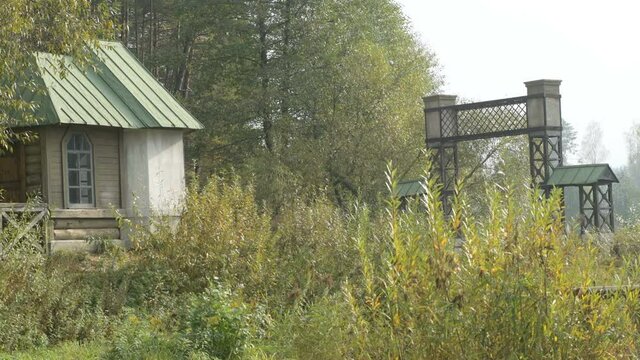 Old fashioned vintage wooden retro abandoned village countryside dacha house straw roof world war two World War II former USSR CIS Belarus partisan guerilla fight battle for freedom history historic