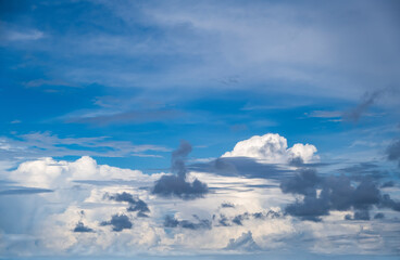 Fototapeta premium Dramatic sky, perfect for sky replacement, backgrounds, screen saver or any other application