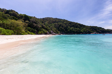 Fototapeta premium Beautiful nature of the islands in the Andaman Sea during the absence of tourists due to the Coronavirus disease (COVID-19) at Similan Islands, Mu Ko Similan National Park.