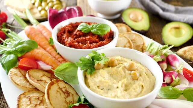 dips and vegetables