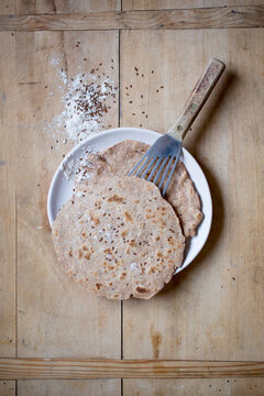 Spelt wraps with a spatula on a plate