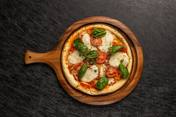 ミックスピザ　Italian delicious food mixture pizza