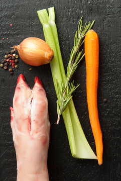 Pork hock and vegetable for stock base