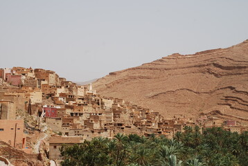 Village dans la r&eacute;gion de TAFRAOUTE - Anti-Atlas MAROC