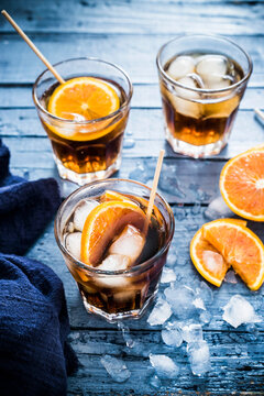 Spanish vermouth with ice and oranges