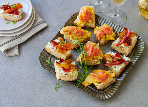 Two types of party canap�s on a platter