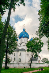Fototapeta na wymiar Cathedral Of The Nativity Of The Virgin In Suzdal, Russia. The Suzdal Kremlin is a landmark of the Golden Ring of Russia. Cathedral of the Nativity of the virgin of the XIII-XIX centuries