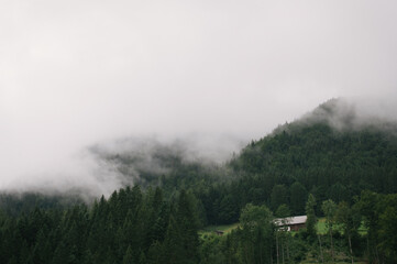 Fototapeta na wymiar Hiking in Dachstein mountains (Dachsteingebirge)