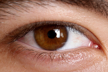 brown eye