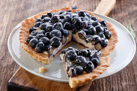 Blueberry tart