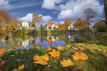 Teich, See, Ostseebad Kühlungsborn im Herbst, Mecklenburg-Vorpommern, Germany