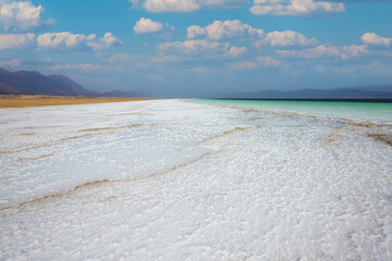 DJIBOUTI,REPUBLIC OF DJIBOUTI/FEBRUARY 3,2013:Lake Assal is the largest salt lake in Djibouti. - obrazy, fototapety, plakaty