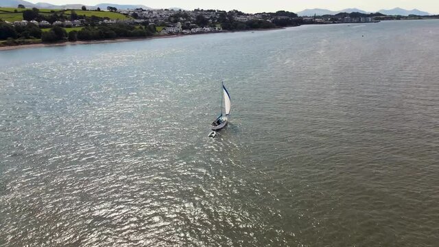 Boat 360 Travelling Along Menai Strait Wales Next To Snowdonia Breathtaking Landscape