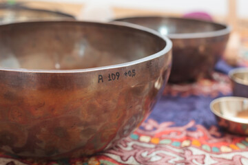 Singing bowl, ceremony of welness, sound of tibet