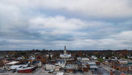 Fototapeta na wymiar Drone view of Downtown Nicholasville, Kentucky with Jessamine County Courthouse in the middle