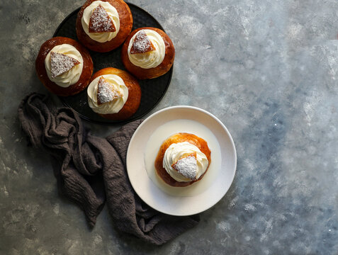 Semla (buns, Sweden)