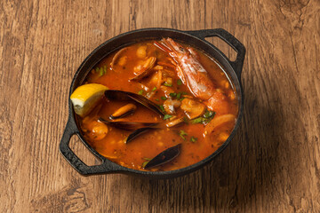 イタリアの魚介類スープ,チョッピーノ  Italian seafood soup(Cioppino)