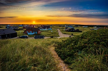 Sonnenaufgang - Ferienhäuser in Vrist, Dänemark
