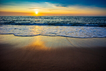 
Sonnenuntergang an der Nordsee, Dänemark