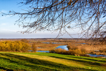 Jesień w Biebrzańskim Parku Narodowym, Podlasie, Polska © podlaski49