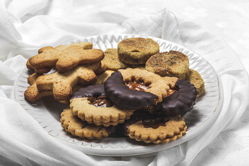 Homemade Cinnamon Chocolate Gingerbread Cookies