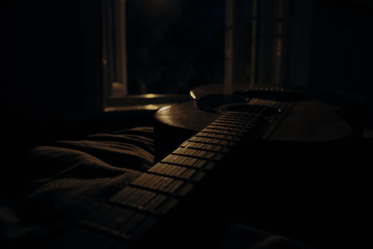 Guitar on the bed 
