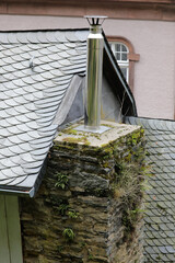 Schornstein auf einem Dach