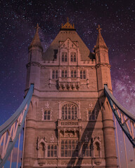 Fototapeta na wymiar London England, detail of the front of Tower bridge under starry night sky