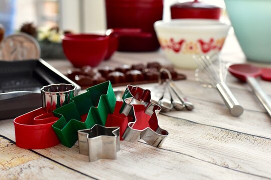 Festive Christmas Season Kitchen Utensils And Baking Supplies For Baking Traditional And Tasty Gifts And Treats For Family 