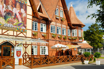 GERMAN VILLAGE
BUILT IN 1985, IN GERMAN STYLE, IT IS A SHOPPING CENTER THAT SELLS TYPICAL PRODUCTS...