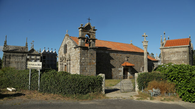Iglesia de San Pedro, Pazo Torres de Allo, Zas, La Coru&ntilde;a