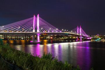 Fototapeta na wymiar Tilikum Crossing Bridge of the People at night in Portland, Oregon