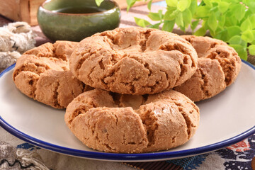 Crisp walnut cookie  on the plate 