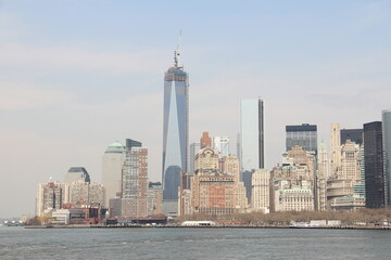 Fototapeta na wymiar Hudson River overlooking New York's skyscrapers.