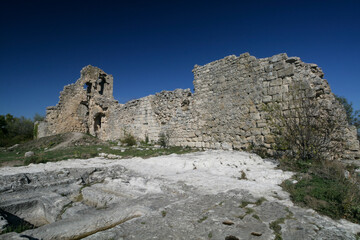 Fototapeta na wymiar Fortress wall in the cave town of Eski-Kermen, Crimea.