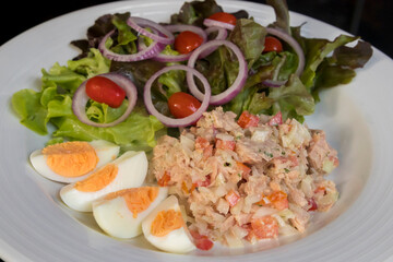 Tuna salad with  boiled eggs