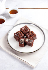 Puding mooncake coklat or chocolate pudding jelly mooncake.