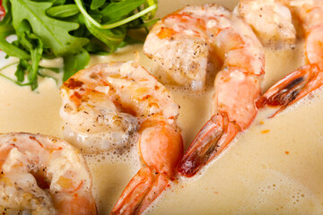Prawn in cream sauce