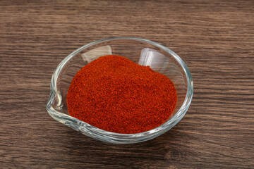 Dry paprika powder in the bowl