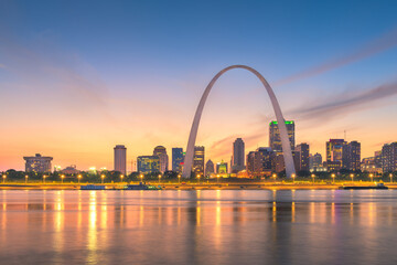 Fototapeta St. Louis, Missouri, USA downtown cityscape on the river obraz