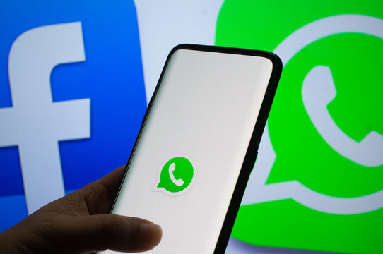 84 BEST "Whatsapp Icon" IMAGES, STOCK PHOTOS & VECTORS | Adobe Stock