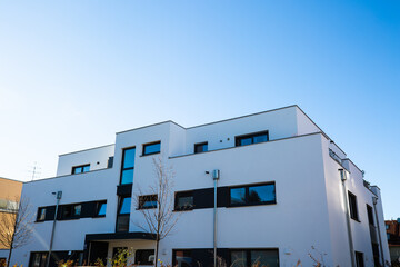 modern house in Munich, flat roof, smooth surface