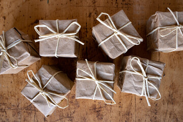 Gift Wrapping Holiday Season Eco-friendly