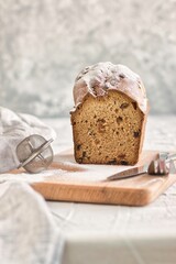 Sweet cake with raisins.