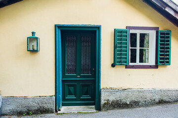 Fototapeta na wymiar HALLSTATT. Traditional village house in Hallstatt, Salzburg.