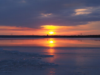 ウトナイ湖の朝焼け