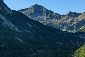 Fototapeta premium Banderishki Chukar Peak, Pirin Mountain, Bulgaria