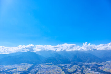 9月半ば、陣馬形山の展望台からの景色 長野県上伊那郡中川村