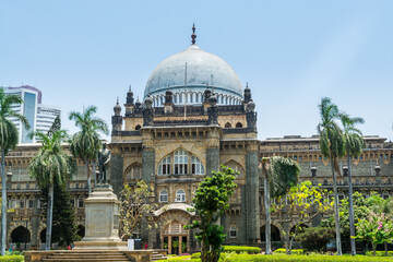 Main building of Chhatrapati Shivaji Maharaj Vastu Sangrahalaya, formerly The Prince of Wales Museum,  the main museum in Mumbai, Maharashtra, India.