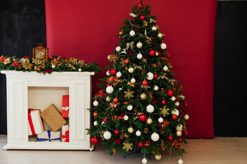 New Year's Eve Christmas Tree With Gifts Decor House 2021 2022